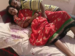 Indian married couple engages in a laid-back sexual encounter worth watching