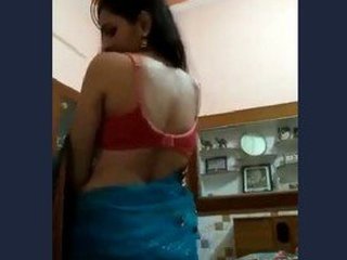 Slim and gorgeous auntie with beautiful wife