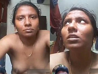 Aroused Tamil woman displays and vigorously stimulates herself during a video chat