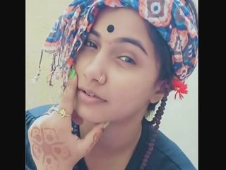 Watch Trisha's Bhojpuri video in high definition without any restrictions