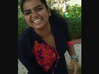 Sexy Indian college girl Priya gives a sensual blowjob to her boyfriend on the staircase