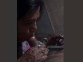 Unfaithful wife gives oral pleasure to her boyfriend while on the phone