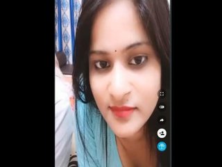 Indian beauty broadcasting live on Tango