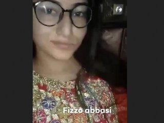 Stunning Pakistani woman shares recent photos
