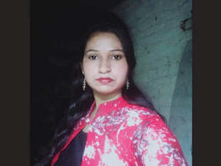 Indian bhabi's nude bath videos collection