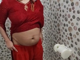 Bengali beauty's PG-13 test with sexy moves and cumshot