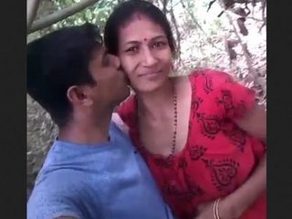 Indian auntie's outdoor pleasure