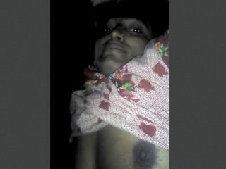 Sultry Indian village belle engages in passionate lovemaking