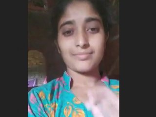 Village belle flaunts seductive charm with exposed intimate area