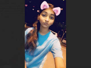 A charming Tamil beauty receives oral and digital stimulation