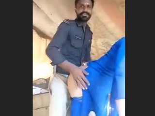 Pakistani policeman has sex with a transgender woman