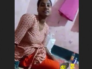 Married bhabi enjoys oral and vaginal sex with her lover