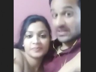 Bhabha's intimate video with her husband in the shower