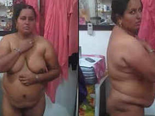 Indian aunty strips naked in front of the camera