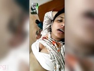 Indian girl's phone sex video with big boob show and selfie