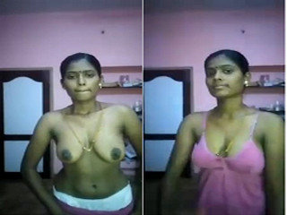Exclusive Tamil wife reveals her breasts in a sensual video