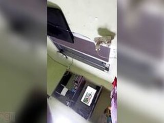 Desi couple records their steamy sex on MMS camera