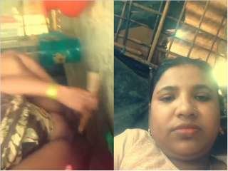 Exclusive video of a naughty Desi bhabhi pleasuring herself