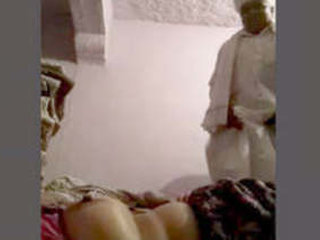 Experience the pleasure of a mature woman in this enjoyable video