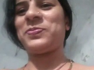 Masturbation Indian auntie's nude selfie collection