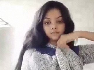 Bengali MBA student strips down and takes a bath in solo video