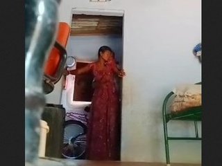 Quick and passionate sex with Tamil couple in marged video