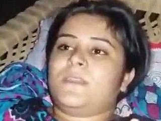 Desi couple indulges in playful penetration in Indian xxx video