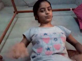 Indian schoolgirl pleasures herself with audio in solo video
