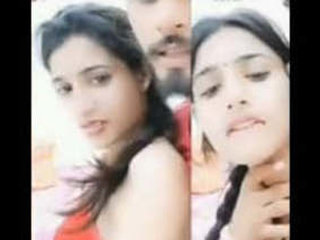 Desi couple has live sex on camera