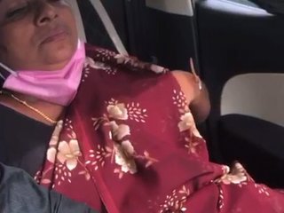 Desi aunt Marged gets naughty in the car