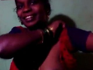 Watch a mature Tamil aunt in a hot and steamy video