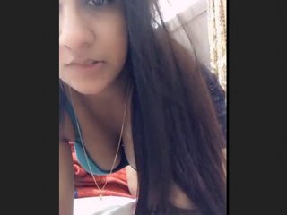 Stunning Punjaban gets naughty on camera