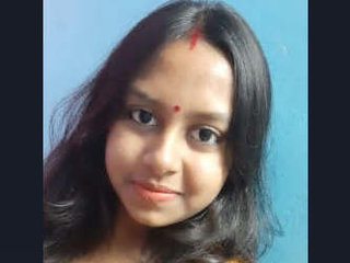 Latest video of a busty Indian girl sucking cock