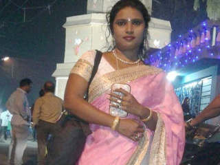 FapHouse's latest video features a stunning Indian bhabhi in action