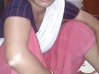 Indian bhabhi gives a satisfying blowjob to my erect member