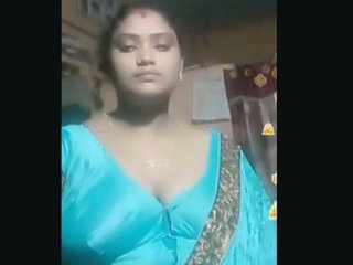 Indian bhabi flaunts her curves on camera