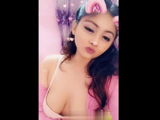 Dhaka Desi girl's videos in HD Part 4