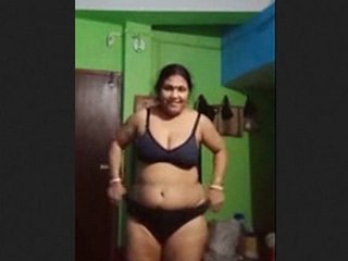 Bhabhi's homemade porn video for her lover